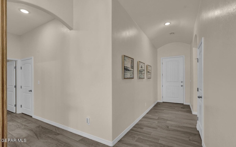 6950 Levee Circle, El Paso, TX 79932, 5 Bedrooms Bedrooms, ,3 BathroomsBathrooms,Residential,For Sale,6950 Levee Circle,0,933183