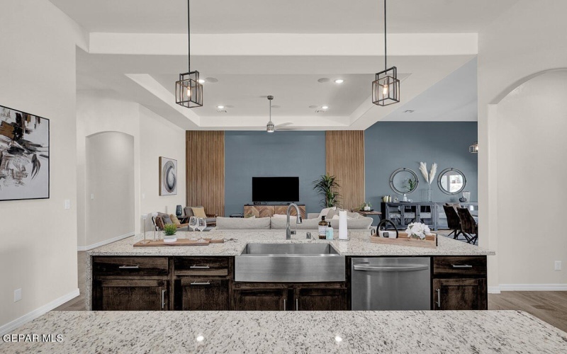 6955 Levee Circle, El Paso, TX 79932, 5 Habitaciones Habitaciones , ,3 BañosBaños,Residential,En Venta,6955 Levee Circle,0,933184