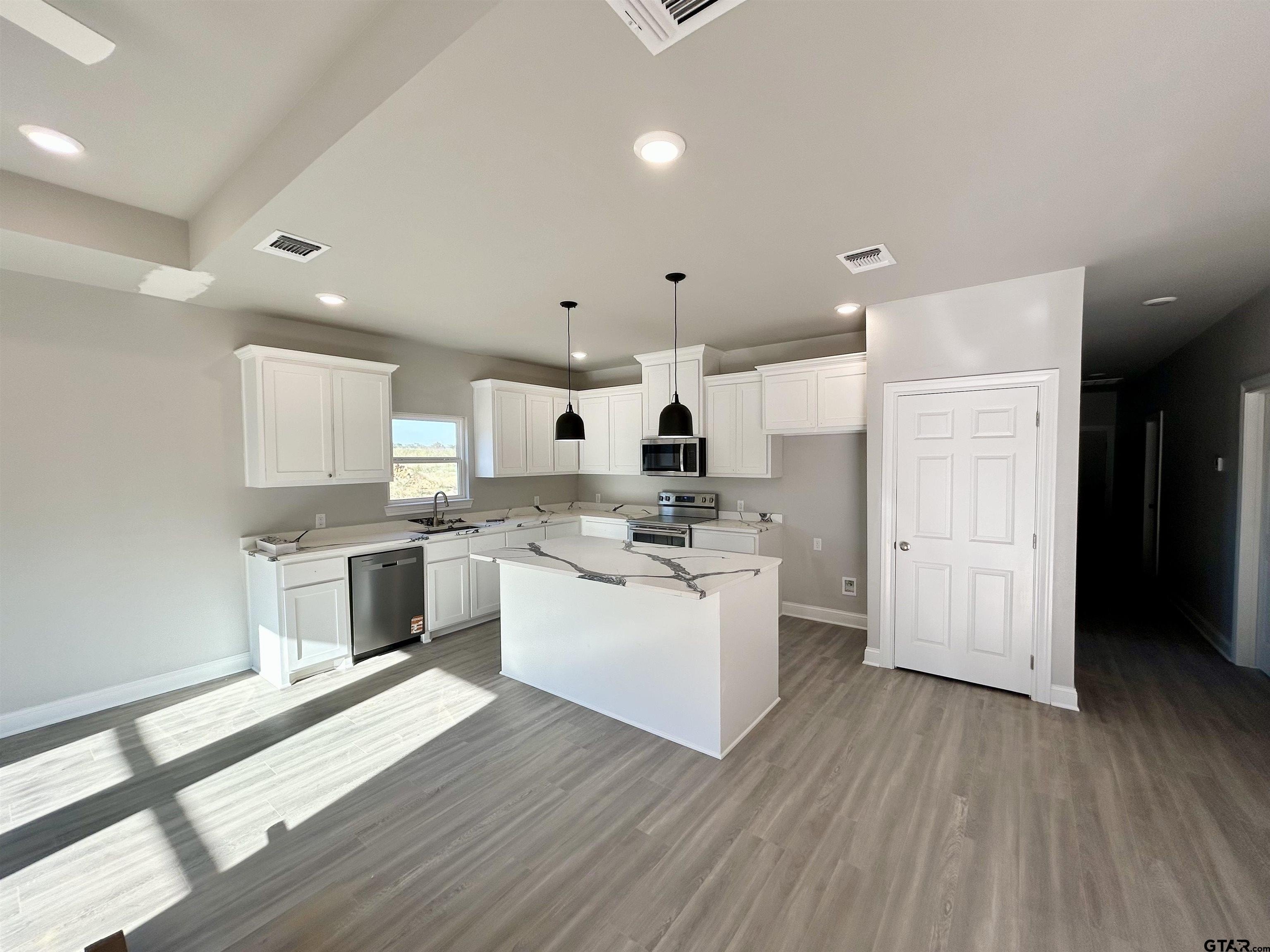 236 County Road 4230, Pittsburg, TX 75686, 3 Habitaciones Habitaciones , ,2 BañosBaños,Residential,En Venta,236 County Road 4230,0,25016173