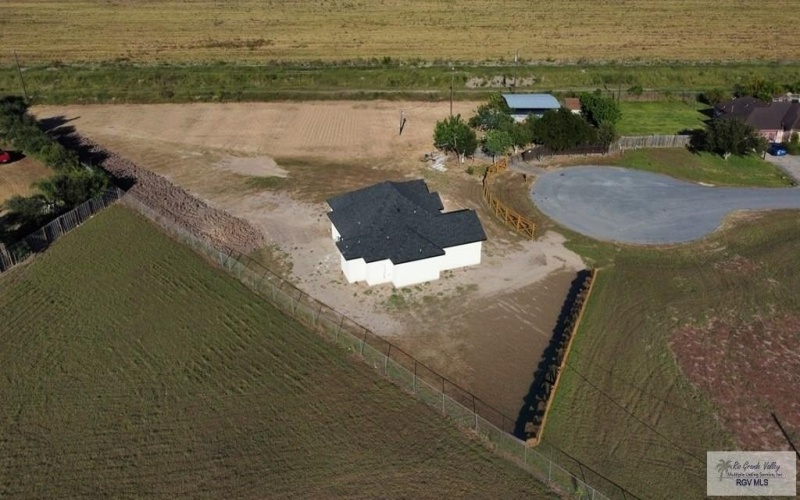 33210 CARDINAL CT., LOS FRESNOS, TX 78566, 3 Habitaciones Habitaciones , ,2 BañosBaños,Residential,En Venta,33210 CARDINAL CT.,0,29767238