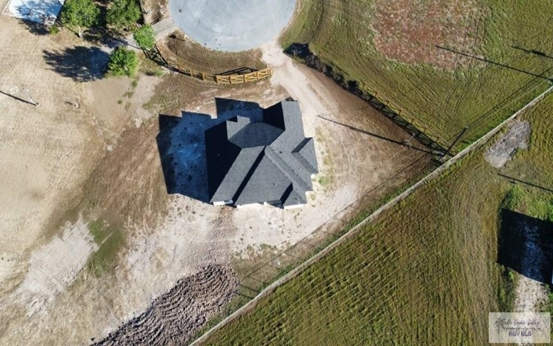 33210 CARDINAL CT., LOS FRESNOS, TX 78566, 3 Habitaciones Habitaciones , ,2 BañosBaños,Residential,En Venta,33210 CARDINAL CT.,0,29767238