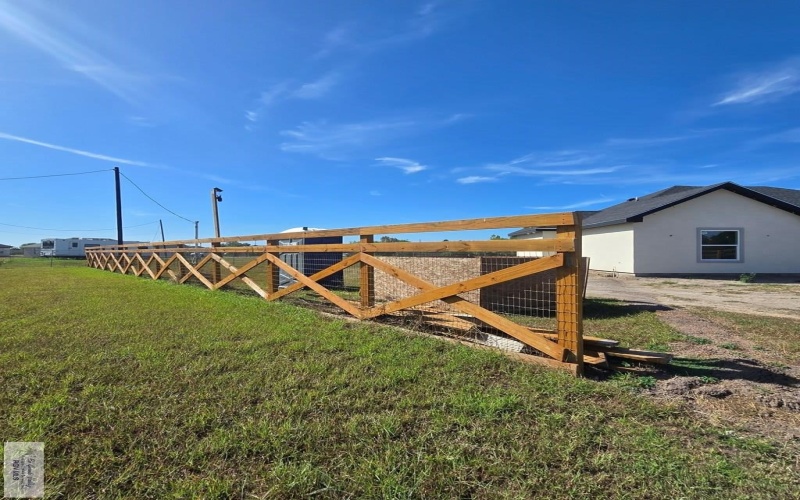 33210 CARDINAL CT., LOS FRESNOS, TX 78566, 3 Habitaciones Habitaciones , ,2 BañosBaños,Residential,En Venta,33210 CARDINAL CT.,0,29767238