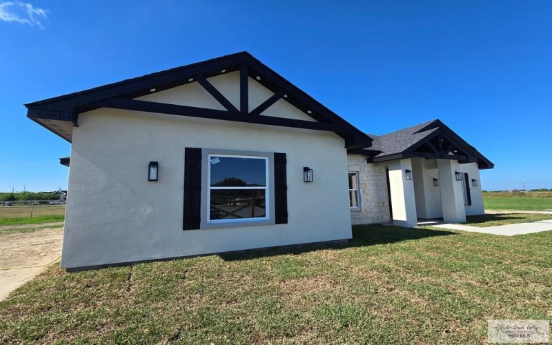 33210 CARDINAL CT., LOS FRESNOS, TX 78566, 3 Habitaciones Habitaciones , ,2 BañosBaños,Residential,En Venta,33210 CARDINAL CT.,0,29767238