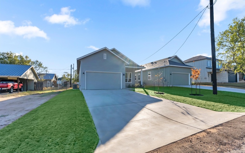 857 Cypress Lane, Cottonwood Shores, TX 78657, 3 Bedrooms Bedrooms, ,2 BathroomsBathrooms,Residential,For Sale,857 Cypress Lane,0,175574