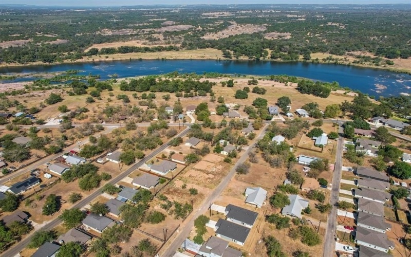 625 Birch Lane, Cottonwood Shores, TX 78657, 3 Habitaciones Habitaciones , ,2 BañosBaños,Residential,En Venta,625 Birch Lane,0,175575