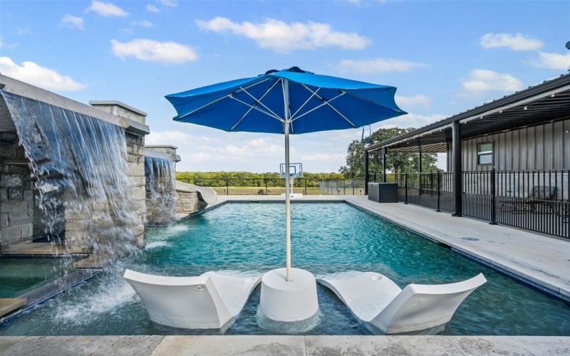 9700 Nix Road, Tolar, TX 76476, 4 Habitaciones Habitaciones , ,6 BañosBaños,Residential,En Venta,9700 Nix Road,0,21084183