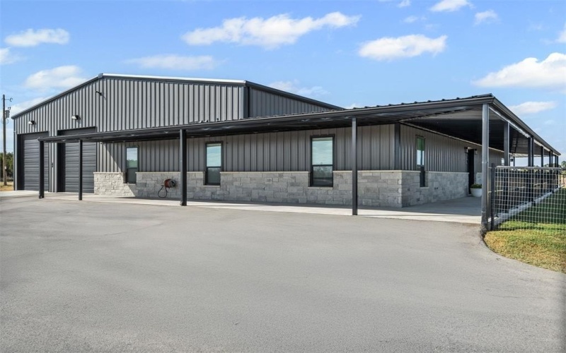 9700 Nix Road, Tolar, TX 76476, 4 Habitaciones Habitaciones , ,6 BañosBaños,Residential,En Venta,9700 Nix Road,0,21084183