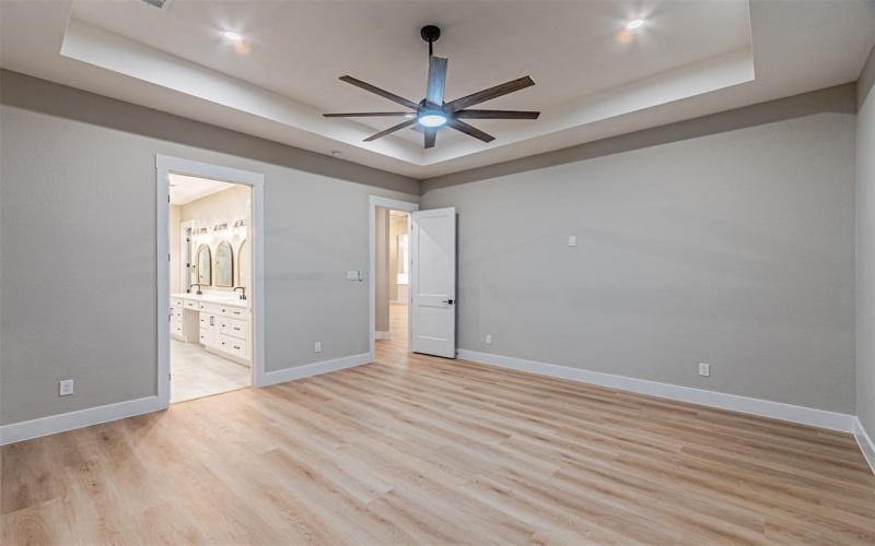 1950 County Road 2513, Decatur, TX 76234, 5 Bedrooms Bedrooms, ,3 BathroomsBathrooms,Residential,For Sale,1950 County Road 2513,0,21101813