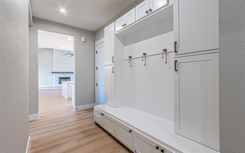 1950 County Road 2513, Decatur, TX 76234, 5 Bedrooms Bedrooms, ,3 BathroomsBathrooms,Residential,For Sale,1950 County Road 2513,0,21101813