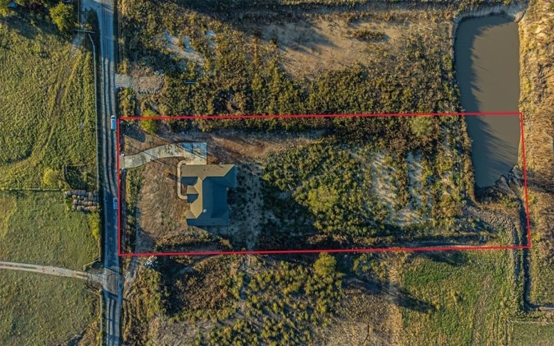 1950 County Road 2513, Decatur, TX 76234, 5 Bedrooms Bedrooms, ,3 BathroomsBathrooms,Residential,For Sale,1950 County Road 2513,0,21101813