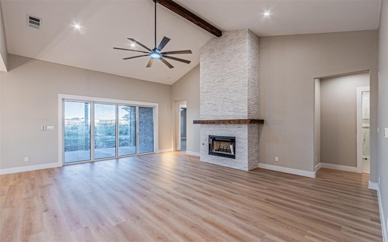 1950 County Road 2513, Decatur, TX 76234, 5 Bedrooms Bedrooms, ,3 BathroomsBathrooms,Residential,For Sale,1950 County Road 2513,0,21101813