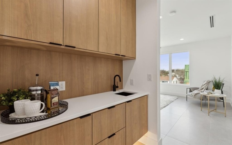 4031 Brundrette Street, Dallas, TX 75212, 4 Bedrooms Bedrooms, ,3 BathroomsBathrooms,Residential,For Sale,4031 Brundrette Street,0,21101928