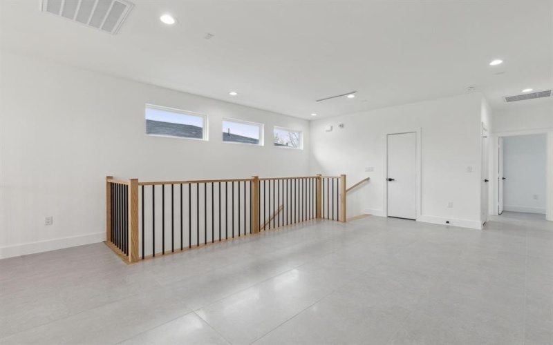 4031 Brundrette Street, Dallas, TX 75212, 4 Bedrooms Bedrooms, ,3 BathroomsBathrooms,Residential,For Sale,4031 Brundrette Street,0,21101928