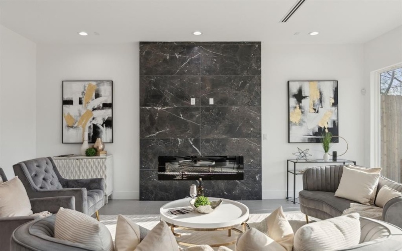 4031 Brundrette Street, Dallas, TX 75212, 4 Bedrooms Bedrooms, ,3 BathroomsBathrooms,Residential,For Sale,4031 Brundrette Street,0,21101928