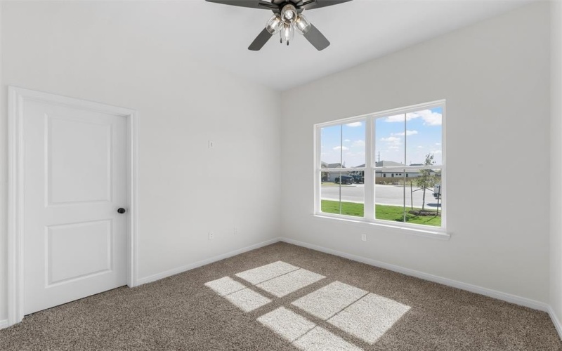 916 Morgan Street, Hewitt, TX 76643, 5 Bedrooms Bedrooms, ,3 BathroomsBathrooms,Residential,For Sale,916 Morgan Street,0,21102548