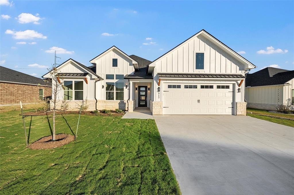 912 Gallant Fox Road, Hewitt, TX 76643, 4 Bedrooms Bedrooms, ,3 BathroomsBathrooms,Residential,For Sale,912 Gallant Fox Road,0,21102566