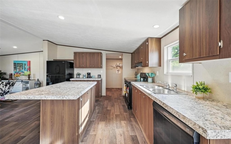 134 Overland Trail, Azle, TX 76020, 4 Habitaciones Habitaciones , ,2 BañosBaños,Residential,En Venta,134 Overland Trail,0,21103047