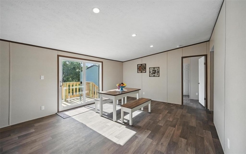 134 Overland Trail, Azle, TX 76020, 4 Habitaciones Habitaciones , ,2 BañosBaños,Residential,En Venta,134 Overland Trail,0,21103047