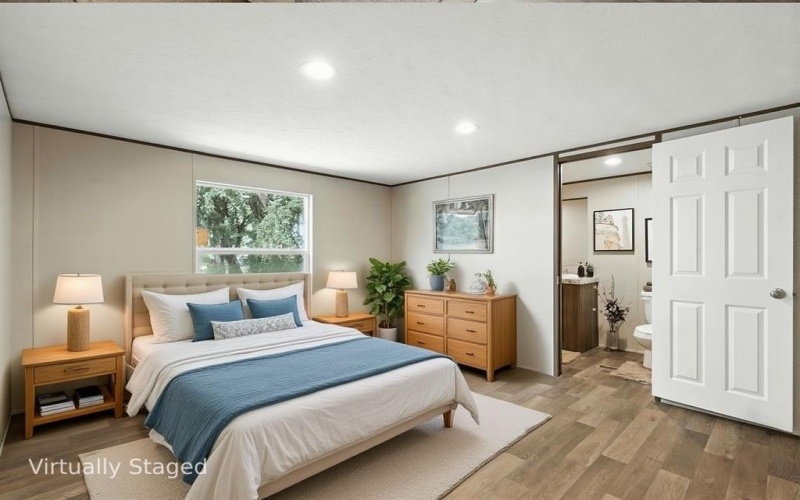 4214 W Virginia Drive, Granbury, TX 76048, 3 Bedrooms Bedrooms, ,2 BathroomsBathrooms,Residential,For Sale,4214 W Virginia Drive,0,21103205