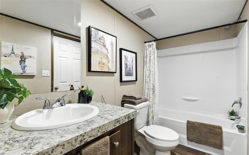 4214 W Virginia Drive, Granbury, TX 76048, 3 Bedrooms Bedrooms, ,2 BathroomsBathrooms,Residential,For Sale,4214 W Virginia Drive,0,21103205