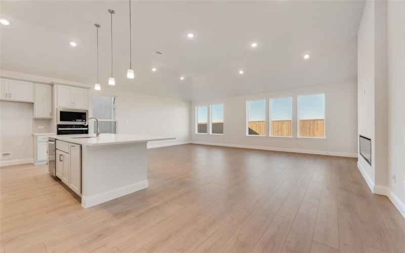 16521 Boston Ivy Drive, Justin, TX 76247, 3 Bedrooms Bedrooms, ,2 BathroomsBathrooms,Residential,For Sale,16521 Boston Ivy Drive,0,21103534