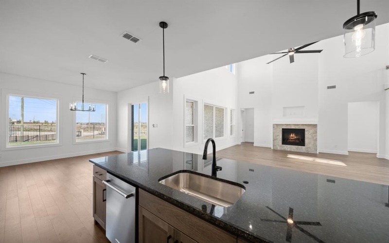 215 Parkland Valley, Rockwall, TX 75087, 5 Bedrooms Bedrooms, ,3 BathroomsBathrooms,Residential,For Sale,215 Parkland Valley,0,21103562