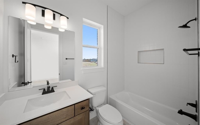 215 Parkland Valley, Rockwall, TX 75087, 5 Bedrooms Bedrooms, ,3 BathroomsBathrooms,Residential,For Sale,215 Parkland Valley,0,21103562