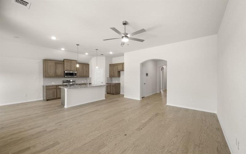 10352 Tapioca Street, Fort Worth, TX 76036, 3 Bedrooms Bedrooms, ,2 BathroomsBathrooms,Residential,For Sale,10352 Tapioca Street,0,21103645