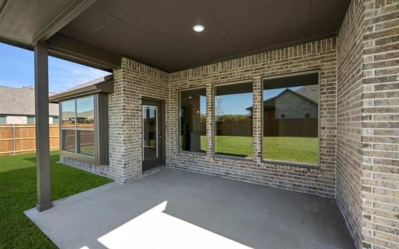 10352 Tapioca Street, Fort Worth, TX 76036, 3 Bedrooms Bedrooms, ,2 BathroomsBathrooms,Residential,For Sale,10352 Tapioca Street,0,21103645