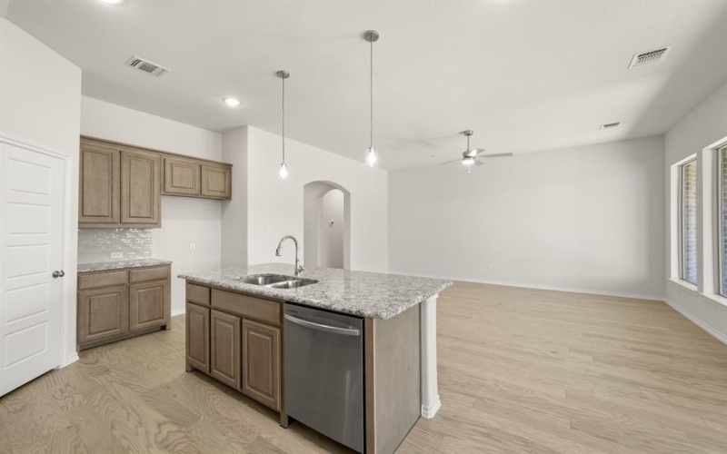 10352 Tapioca Street, Fort Worth, TX 76036, 3 Bedrooms Bedrooms, ,2 BathroomsBathrooms,Residential,For Sale,10352 Tapioca Street,0,21103645