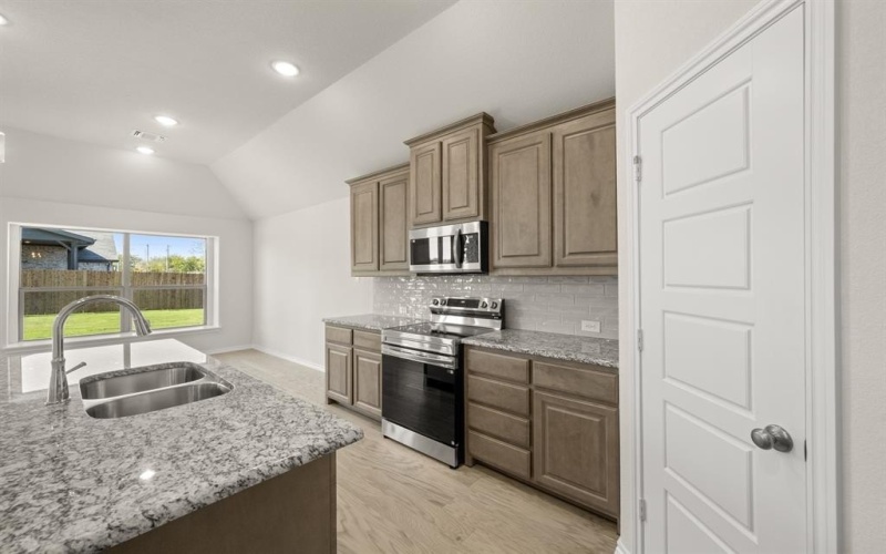 10352 Tapioca Street, Fort Worth, TX 76036, 3 Bedrooms Bedrooms, ,2 BathroomsBathrooms,Residential,For Sale,10352 Tapioca Street,0,21103645