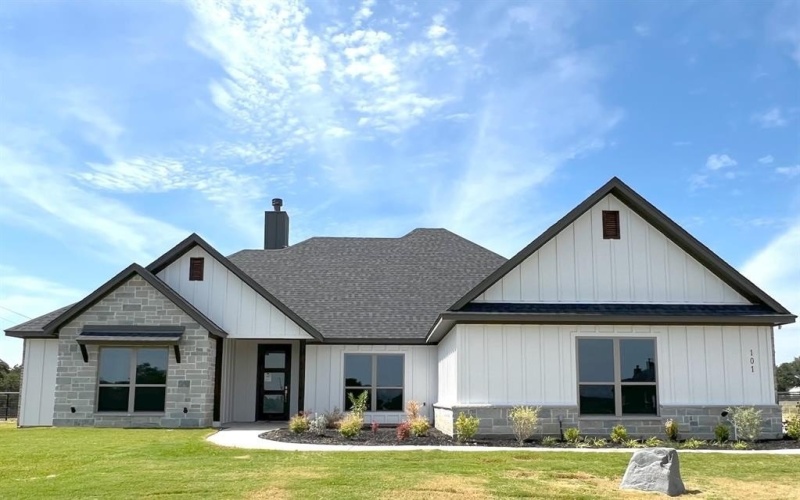 101 Prairie Winds Drive, Poolville, TX 76487, 5 Habitaciones Habitaciones , ,2 BañosBaños,Residential,En Venta,101 Prairie Winds Drive,0,21103775