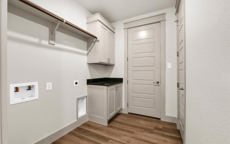 101 Prairie Winds Drive, Poolville, TX 76487, 5 Habitaciones Habitaciones , ,2 BañosBaños,Residential,En Venta,101 Prairie Winds Drive,0,21103775