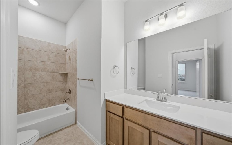 1132 Trinity Drive, Springtown, TX 76082, 4 Bedrooms Bedrooms, ,3 BathroomsBathrooms,Residential,For Sale,1132 Trinity Drive,0,21103789