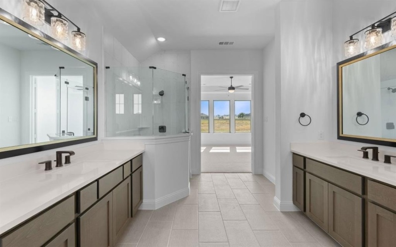 1099 Paradise Parkway, Poolville, TX 76487, 3 Bedrooms Bedrooms, ,2 BathroomsBathrooms,Residential,For Sale,1099 Paradise Parkway,0,21103914