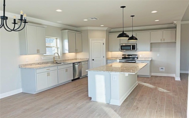 729 Crewe Lane, Bossier City, LA 71111, 4 Bedrooms Bedrooms, ,2 BathroomsBathrooms,Residential,For Sale,729 Crewe Lane,0,21104089