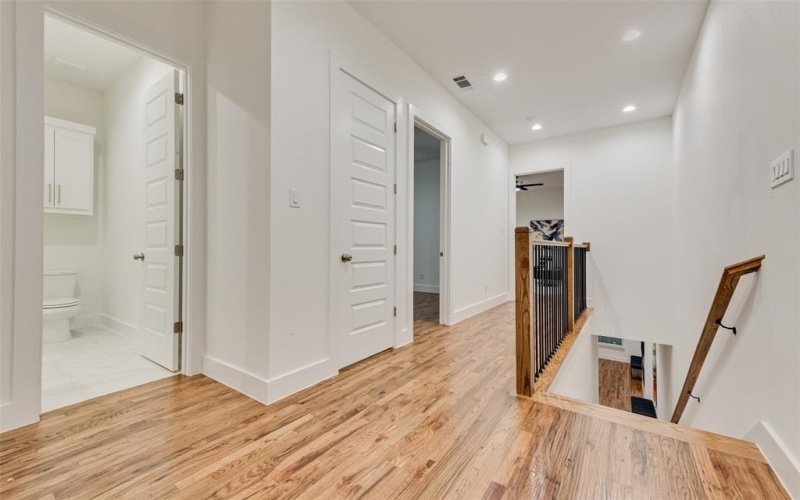 217 W Yarmouth Street, Dallas, TX 75208, 3 Habitaciones Habitaciones , ,2 BañosBaños,Residential,En Venta,217 W Yarmouth Street,0,21104185