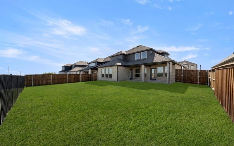 9621 Westchester Lane, Mesquite, TX 75126, 5 Bedrooms Bedrooms, ,3 BathroomsBathrooms,Residential,For Sale,9621 Westchester Lane,0,21104198