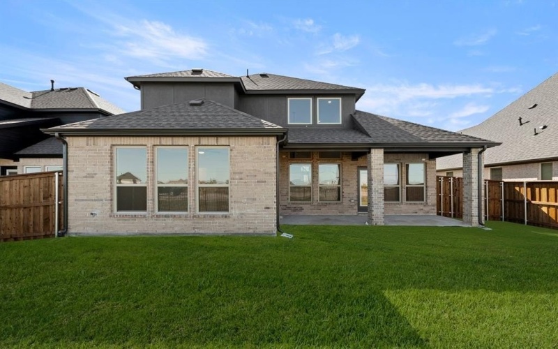 9621 Westchester Lane, Mesquite, TX 75126, 5 Bedrooms Bedrooms, ,3 BathroomsBathrooms,Residential,For Sale,9621 Westchester Lane,0,21104198