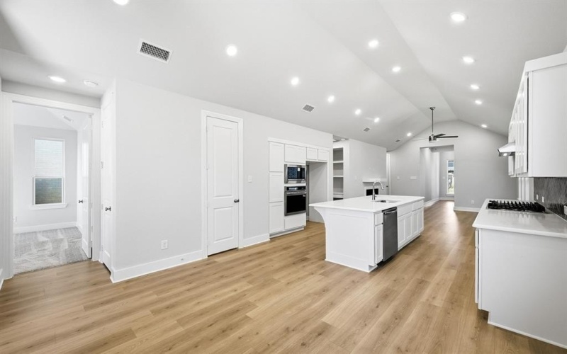 614 Sunflower Trail, Sherman, TX 75092, 3 Habitaciones Habitaciones , ,2 BañosBaños,Residential,En Venta,614 Sunflower Trail,0,21104233