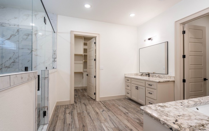 #9 NE Armlei Dr, Andrews, TX 79714, 4 Habitaciones Habitaciones , ,3 BañosBaños,Residential,En Venta,#9 NE Armlei Dr,0,164180