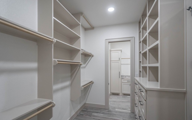 #9 NE Armlei Dr, Andrews, TX 79714, 4 Habitaciones Habitaciones , ,3 BañosBaños,Residential,En Venta,#9 NE Armlei Dr,0,164180