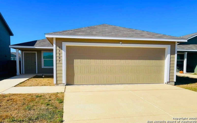 13307 Dutra, San Antonio, TX 78221, 3 Bedrooms Bedrooms, ,2 BathroomsBathrooms,Residential,For Sale,13307 Dutra,0,1920567