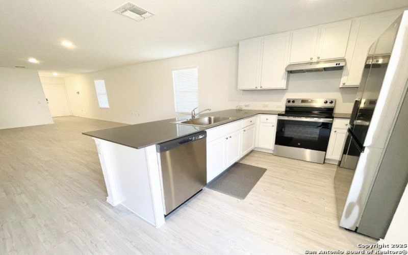 13307 Dutra, San Antonio, TX 78221, 3 Bedrooms Bedrooms, ,2 BathroomsBathrooms,Residential,For Sale,13307 Dutra,0,1920567