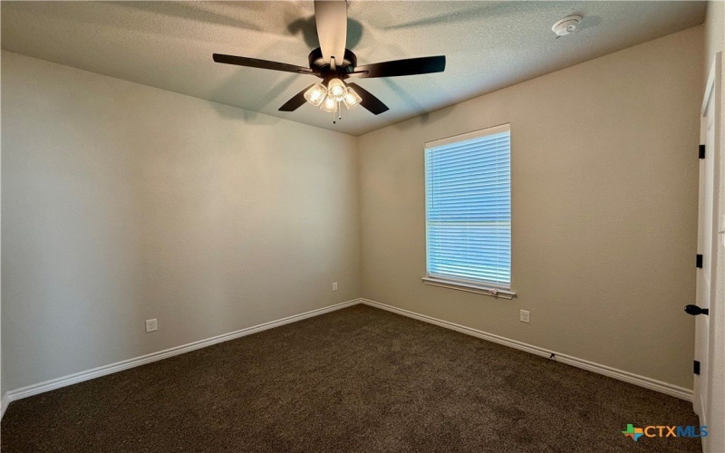 2565 Cedar Glen Drive, Belton, TX 76513, 5 Habitaciones Habitaciones , ,2 BañosBaños,Residential,En Venta,2565 Cedar Glen Drive,0,596792