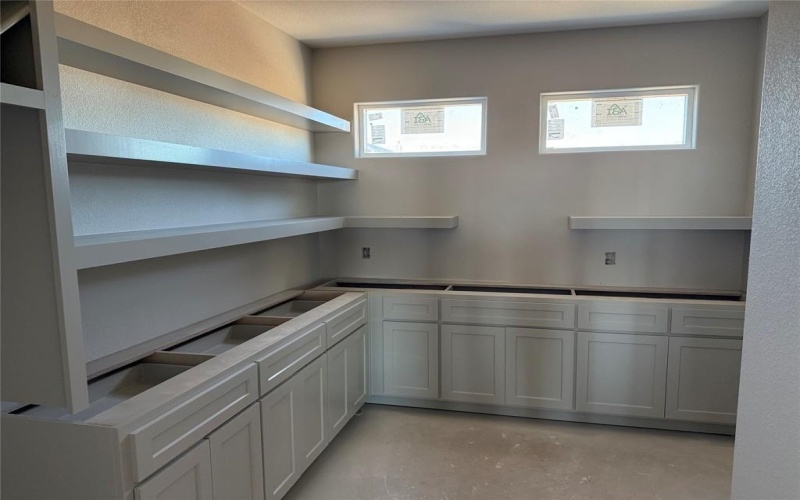 107 Bluestem Road, Abilene, TX 79606, 4 Bedrooms Bedrooms, ,3 BathroomsBathrooms,Residential,For Sale,107 Bluestem Road,0,21103682