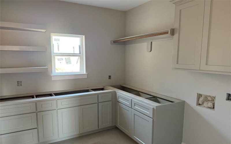 107 Bluestem Road, Abilene, TX 79606, 4 Bedrooms Bedrooms, ,3 BathroomsBathrooms,Residential,For Sale,107 Bluestem Road,0,21103682