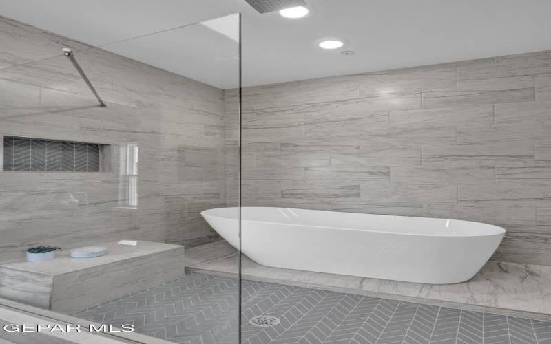 6958 Levee Circle, El Paso, TX 79932, 5 Habitaciones Habitaciones , ,3 BañosBaños,Residential,En Venta,6958 Levee Circle,0,933199