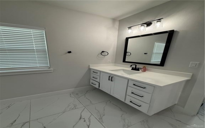 3814 Azali Drive, Corpus Christi, TX 78414, 4 Habitaciones Habitaciones , ,3 BañosBaños,Residential,En Venta,3814 Azali Drive,0,486014