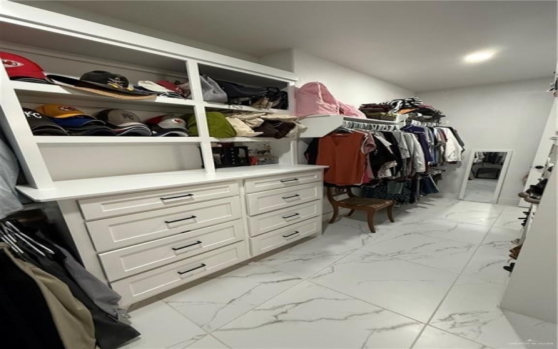 3814 Azali Drive, Corpus Christi, TX 78414, 4 Habitaciones Habitaciones , ,3 BañosBaños,Residential,En Venta,3814 Azali Drive,0,486014